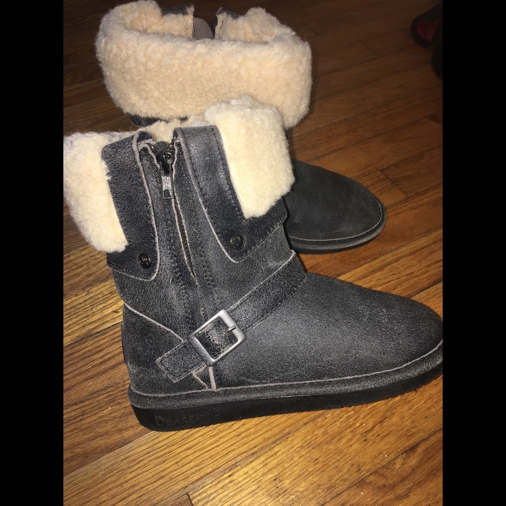 BearPaw zip up buckle boots